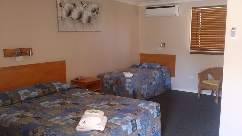 Almond Inn Tamworth Extérieur photo