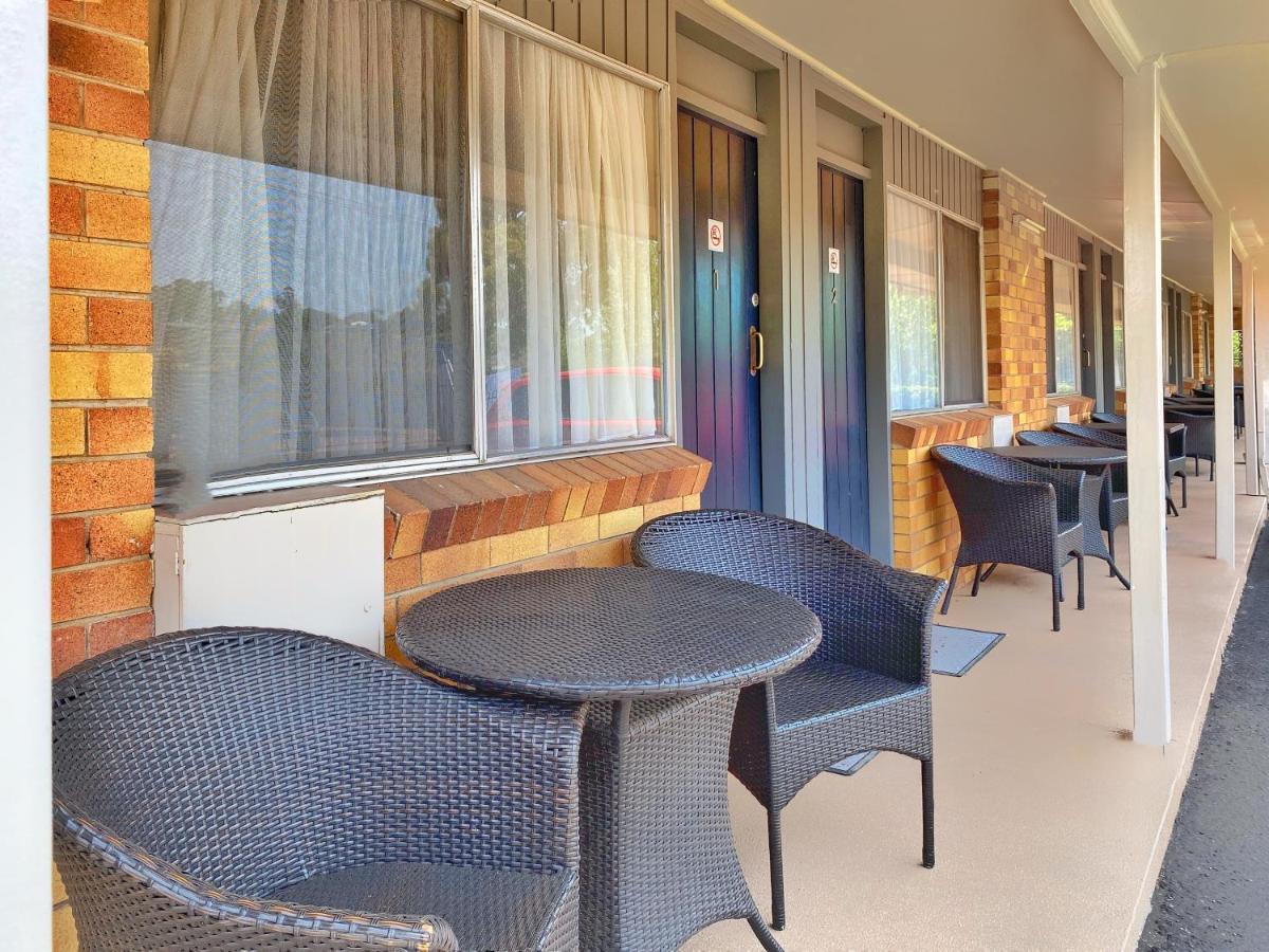 Almond Inn Tamworth Extérieur photo